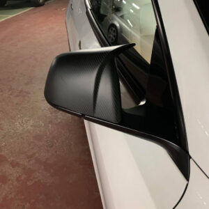 Alternative view of Dynotec Spegelkåpor kolfiber M-Style Model Y