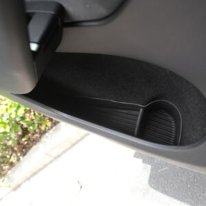 Alternative view of Insatser till dörrfacken - Tesla Model Y