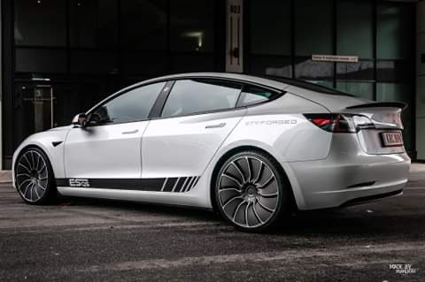 Eibach Sänkningsfjädrar Polestar 2 - Bild 2