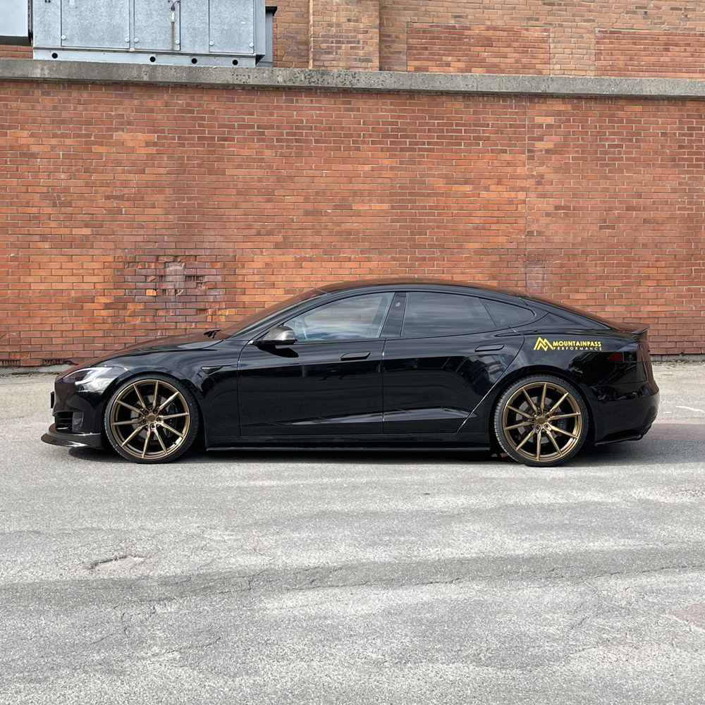 MaierEV Front spoiler - Blank kolfiber - Model S - Bild 5