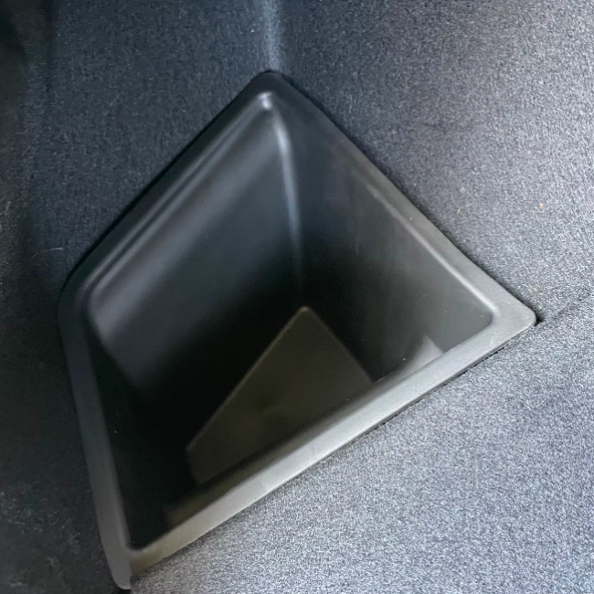 Förvaringslåda bagage Model 3